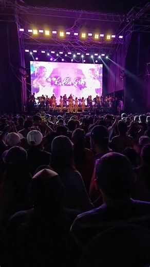 Exploring Cumbia with Grupo 5: A Musical Journey