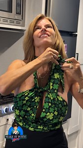 So many ways to wear this top. #maryburke | Mary Burke