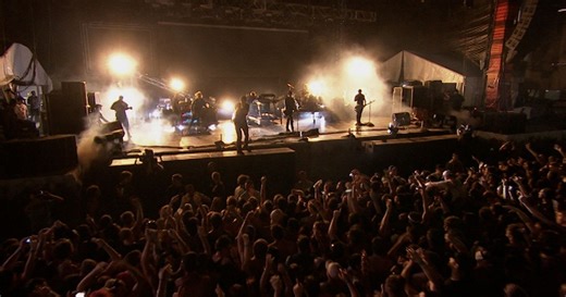 ABC News Theme (Remix) by Pendulum: live