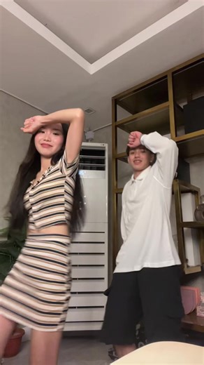 dance with ate @shollaine yayks #JamesOcares #mannixfam @mannix carancho official