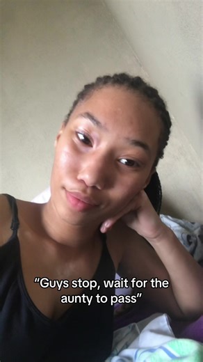 Mind you, Im in my early 20s😭✋🏽