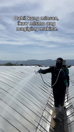 Hello sisters 🇯🇵 Kamusta po ang maghapon nyo? Pahirap ng pahirap ang trabaho ng mga farmer sa Japan 😮‍💨 pero kayang kaya para sa pangarap 🤗 please follow our FBpage and Tiktok account ➡️Japan Farming Sisters arigatou 🫶🏻 #japanfarmingsister #tomatofarmer🍅👩‍🌾🇯🇵🇵🇭 #ofwlife