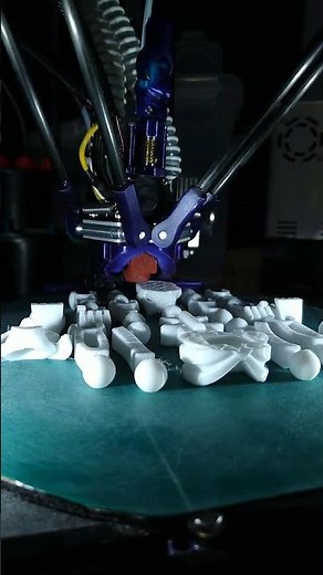 200% scale poseable skeleton from creator of Dummy 13