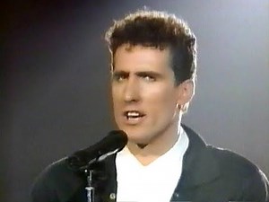 OMD - So In Love (Solid Gold) 1985