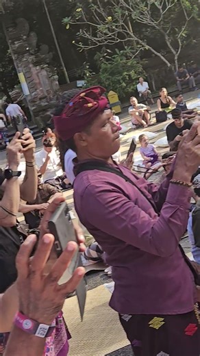 Indonesian local artist performance