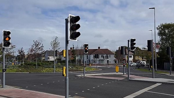 Cambridge residents label this upgraded roundabout with 36 traffic lights 'ridiculous'