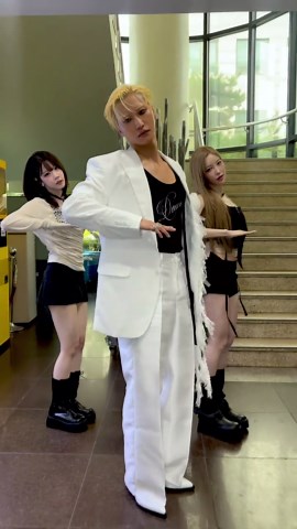 👎 #BAD with 명형서, 윤채원 님👍 #CLASSy @classy_tiktok_ #ATEEZ #에이티즈 #GOLDENHOUR_Part5