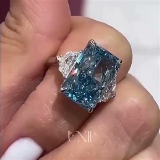 8.00TCW 7CT Fancy Blue Radiant Lab Grown Diamond Ring | IGI Certified Platinum #labgrowndiamonds