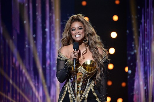 If You Ever Wondered What Tyra Banks's Real Hair Looks Like, Here It Is