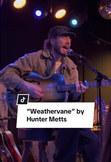 Hunter Metts Performs 'Weathervane' Live in LA