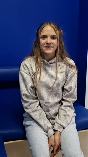 🎬✨ Lynda, one of our Rising Stars, reflects on her first impressions of the #Acting4Film journey. From collaborating with professional actors to discovering the magic of performing on set, she’s stepping into a whole new world of storytelling. 🌟 #Acting4Film #CurroCreate | Curro Create