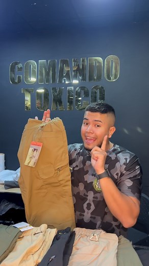 Pantalones Tácticos de Alta Calidad ¡Descubre la libertad de movimiento y la durabilidad que necesitas para cualquier aventura! Nuestros pantalones tácticos están diseñados para ofrecerte la máxima comodidad y funcionalidad en cualquier situación. | Comando Tóxico