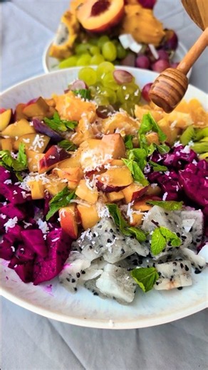 The Ultimate Tropical Fruit Salad🥝 Fresh, Colorful & Delicious! #FruitSalad #TropicalFruit #food