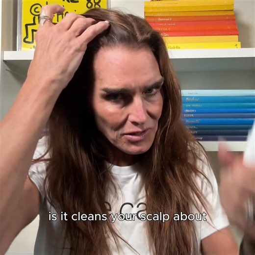 Fresh hair, instantly. This lightweight, invisible dry shampoo absorbs oil, boosts volume, and refreshes your scalp without residue. | Brooke Shields