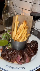 📍 @rye_kc - 4646 Mill Creek Pkwy, Kansas City, MO 64112 Let this be your next holiday date night ✨ Rye on the Plaza is the perfect spot for a cozy dinner featuring Midwest-inspired, urban farmhouse flavors — and then a stroll through the Plaza lights after dinner makes it even better 🎄✨ Here’s what we ordered: • Whipped Goat Cheese • Griddle-Seared Hanger Steak • Three-Piece Fried Chicken 🍗 • Caesar Salad • Dutch Apple Pie 🍎🥧 The Dutch Apple Pie was so good we had to grab one to take home —