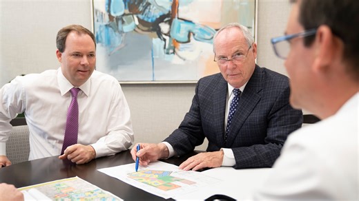 Who is Pat Neal, and why does the city of Venice keep losing lawsuits to him?