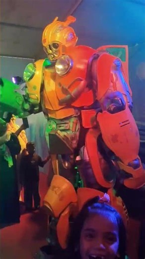 mannarkkad fest robot show 😀😀😀#ambhoos #amazing #robot #subscribe #shorts #viral