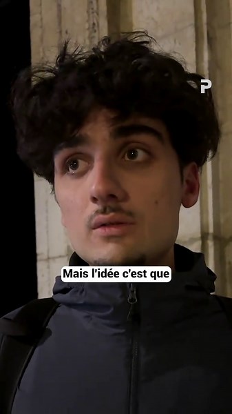 Des jeunes du campement des chartreux, en recours pour faire reconnaître leur minorité, dorment dehors faute de solution. Le collectif Soutien Migrants Croix-Rousse a obtenu l’ouverture nocturne de l’église Saint-Polycarpe pour mettre ces jeunes réfugiés à l’abri pendants les nuits glaciales 🌙❄️ Un action citoyenne en attendant une réponse des pouvoirs publics. #migrants #solidarité #église #lyon #sinformersurtiktok