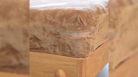 4PCS Lock Sheet Holders, Multi-Functional Non-Slip Sheet Retainer, Transparent Fixing Strips, Suitable for All Bed Types, Easy to Install (Gray(4pcs))