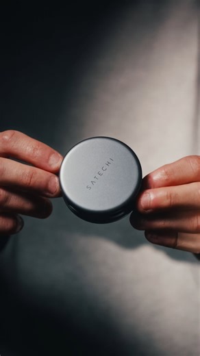 Feverguy on Instagram: "Introducing: SATECHI - OntheGo™ 7-in-1 Multiport Adapter “The next evolution of connection is here. You can finally throw out all your adapters cause this one’s got it all covered.” Pocket size portability, perfect for your everyday hustle. 7 Adapters include: -HDMI 4K/60Hz -Ethernet 1Gb Wired Connection -SD Card Reader -MicroSD Card Reader -USB-A Port x2 -USB-C PD input up to 100W 📸 @iandreamosca Link in bio / https://bit.ly/4rsdIvS —————————— feverguy.com 1/F, 10 Pak S