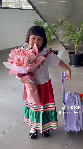 Kemeriahan Ultah Mama Zoey dan Penampilan Pertama Zoey