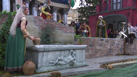 LIVE from the Vatican | Pope Leo XIV delivers the Christmas Message and the “Urbi et Orbi” Blessing to the City and to the World. 👉🏻 Sign up for our newsletter here: https://bit.ly/ewtnvatican Let us know where you are watching from and what your prayer requests are! Images - Vatican Media | EWTN Vatican