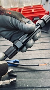 422K views · 12K reactions | Meet the one and only UL listed splice for PV wire. The return of Amphenol is here. I used these for repairs. Perfect fix for melted PV connectors or pinched wires. Dead string or Iso fault fixed with half the tools and half the time. Ill be making a few review videos because in think these are actually a game changer when it comes to new installations as well. | Solar Goat | Facebook