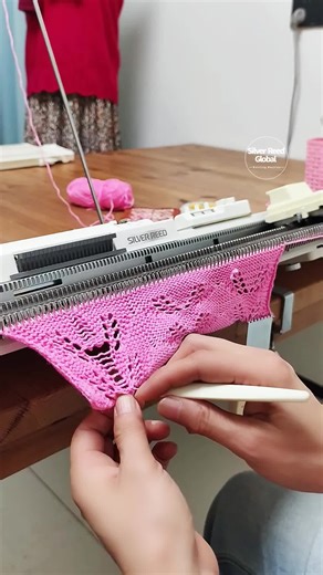Mastering Knitting Machines for Crafting Success