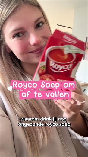 Waarom klassieke instant-tomatensoepen géén ideale dagelijkse keuze zijn 👇 ❌ Vaak sterk ultrabewerkt ❌ Bevatten regelmatig smaakversterkers ❌ Kunnen toegevoegde suikers en zetmelen bevatten voor smaak en structuur ❌ Vaak gebruik van palmolie of goedkope vetten ❌ Lage voedingsdensiteit: weinig eiwitten, vezels en micronutriënten ❌ Geeft weinig verzadiging → snel weer honger Waarom mijn alternatief bewuster samengesteld is 👇 ✔️ 100% vegan ✔️ Zonder kunstmatige zoetstoffen of smaakversterkers ✔️ 
