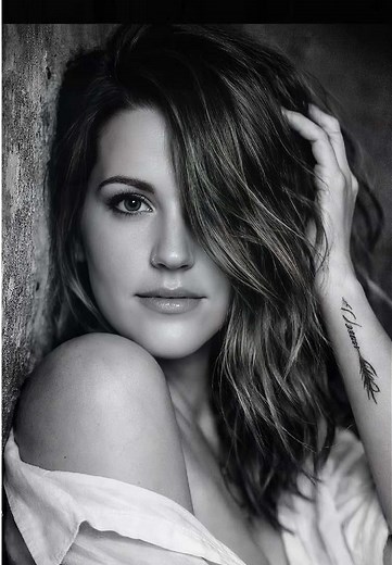 Create Stunning Light-and-Shadow Portraits with CapCut