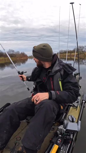 Duckett’s new CLOAK Series Rod is HERE! Three simple models and just $59! Available NOW at local Duckett dealers. (not sold online) Perfect Christmas gift for new bass anglers! @duckett_fishing_official #DuckettFishing #CLOAK #BuyLocal | Tight Line Rush