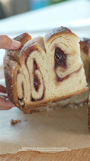 93K views · 353 reactions | Jelly Doughnut Babka is all we want right now 朗 Get the recipe: https://foodtv.com/47ADXGS | Food Network | Facebook