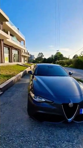 Alfa Romeo Giulia! 2019 - 27.000km - 280hp - 2.0turbo