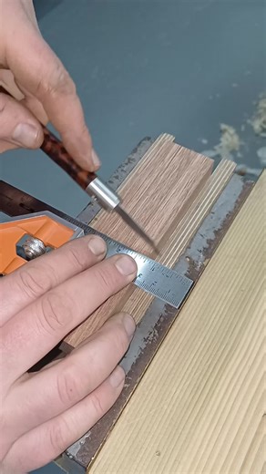 Creating Dado Joints with Hand Tools