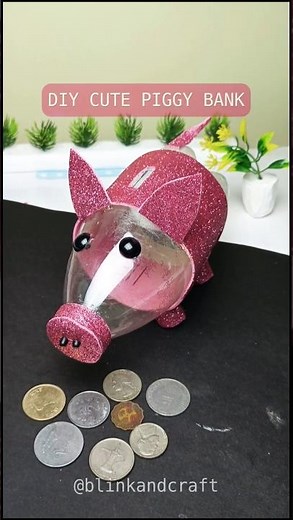 DIY CUTE piggy bank 🐷💲 | DIY gullak #shorts #youtubeshorts #diy #craft #art #shortsvideo #trending