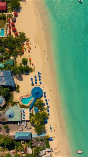 Montego Bay by drone: Experience Jamaican splendor