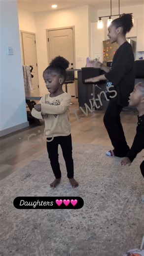(👑Sis_N_Twins) on Instagram: "Dancing 💃🏾 with your siblings, is this a normal family thing for your house? I use to get overstimulated with music, on top of thoughts 💭 and homework 📚 etc. but now, I find peace in these moments that last about two hours but feel like ten minutes. Clap for your siblings 🤎🫶🏾🤏🏾👏🏾👏🏾👏🏾👏🏾 - - #fyp #momlife #sisters #twins #family"