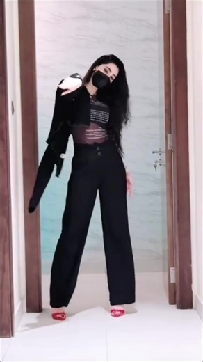 Stylish Hot Look Ideas for Any Occasion