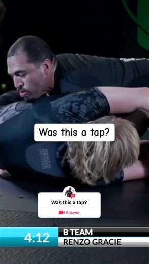 #question from @ratedr10p Was this tap guys What Exactly is a tap Does it have to be two taps One tap What do you guys consider a tap Let me know in the comments section #bjjlifestyle #tapout #bjjtournament #ufc #submission #controversialtiktok | Ratedr10p