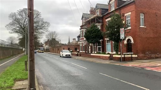 East Yorkshire Buses in video.... Thanks to Alex Shaw for sending in the video of ADL Enviro 200MMC, (20)512 (YX17 NKG) caught in Goole. | East Yorkshire Enthusiasts
