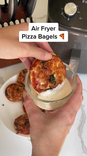 Delicious Homemade Pizza Bagels in Air Fryer