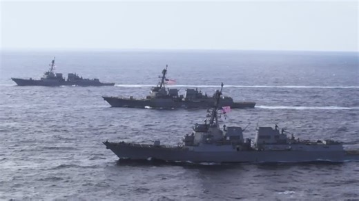 U.S. Pacific Fleet Forces, Alongside JMSDF, Participate in Joint Training Exercise