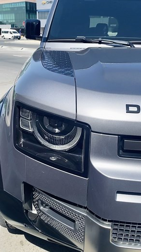 Beautiful Defender upgrades done by our sister company @elitemotorsservices for one of our valued customers. DM us for more information! Make: Land Rover Model: Defender Items: Side Steps, Rims, Spoiler, Spare Wheel Cover Year: 2020 – 2023 #EliteInternationalMotors #Car #Cars #CarsOfInstagram #Auto #Automotive #AutoParts #CarParts #SpareParts #AutoRepair #CarRepair #Tuning #Upgrade #MotorTrend #MotorSport #Defender #Defender110 #Jaguar #LandRover #RangeRover #AlloyWheels #RideInStyle #CarEnthusi