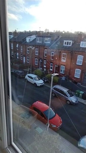 How to clean windows with window pole