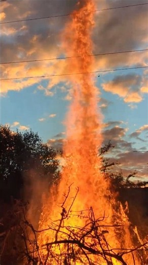 Country Bonfire Night - Australia 🔥🔥