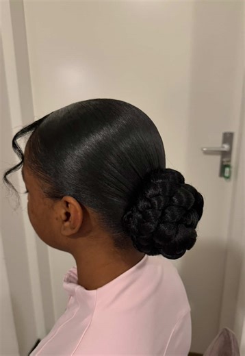 Sleek Ponytail Styling Tips