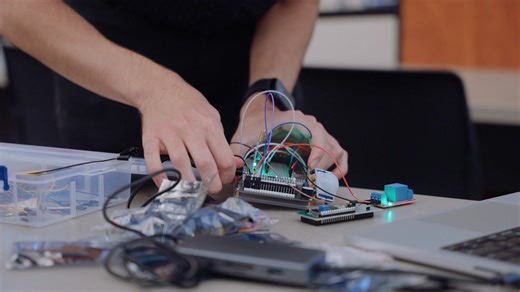 2.4K views · 16 reactions |  퐈퐧퐬퐢퐝퐞 퐓퐡퐞 퐏퐫퐨퐠퐫퐚퐦: 퐀퐩퐩퐥퐢퐞퐝 퐂퐨퐦퐩퐮퐭퐞퐫...