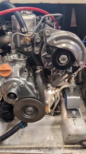 Yanmar 1GM10 Marine Diesel Engine - First Start After Overhaul