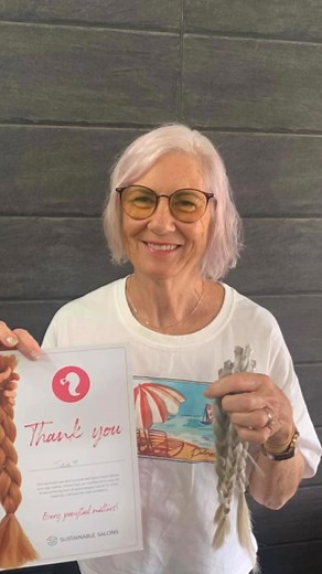 Discover the true silver lining of hair donation! Did you know that it takes 20 ponytails to create a single wig? Sadly, the pool of potential donors with grey hair is even smaller as it is less common than other hair colours, and those with grey hair often have shorter hair that may not meet the donation requirements. If you're considering a big chop, consider donating your hair first. Check out the link in our bio for more information. 🎥@affinityhairsalon #sustainablesalonsanz #HairDonation #