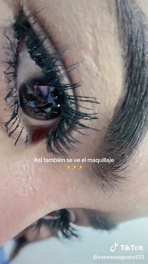 Tutorial de Maquillaje: Tips y Trucos Esenciales